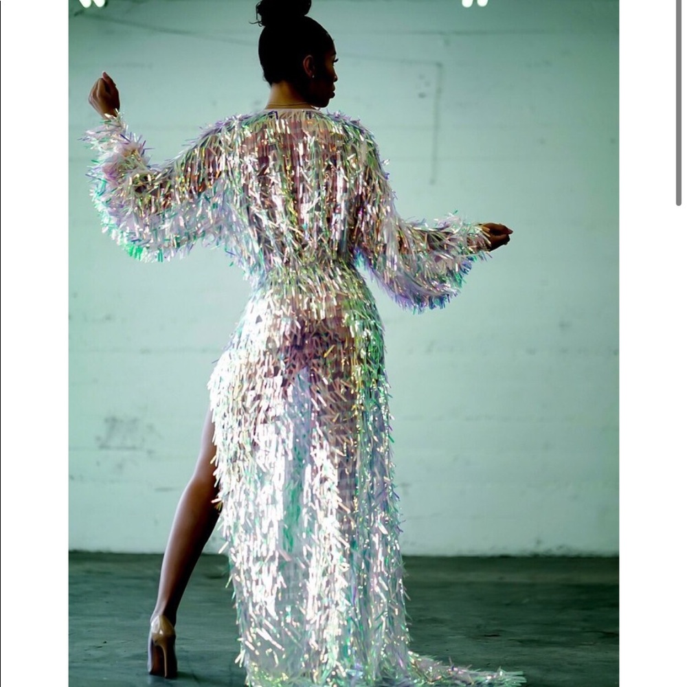 ISO of this Sonya bee's dress
